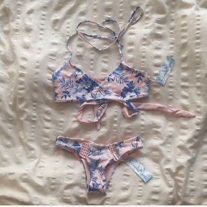 Frankie’s crochet bikini set